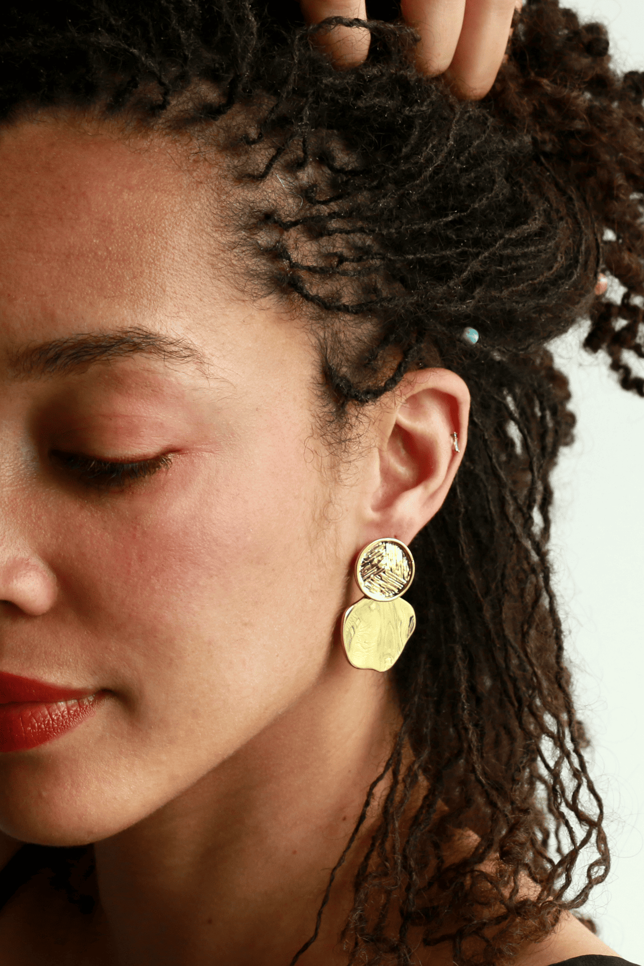 BOUCLES D’OREILLES PENDANTES MAILLONS Duo