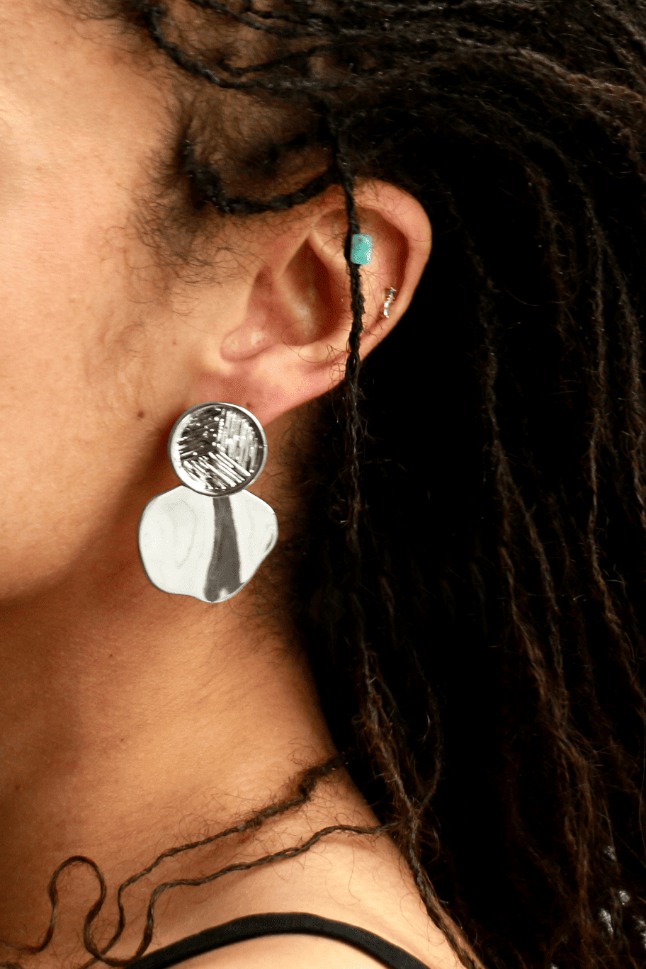BOUCLES D’OREILLES PENDANTES MAILLONS Duo
