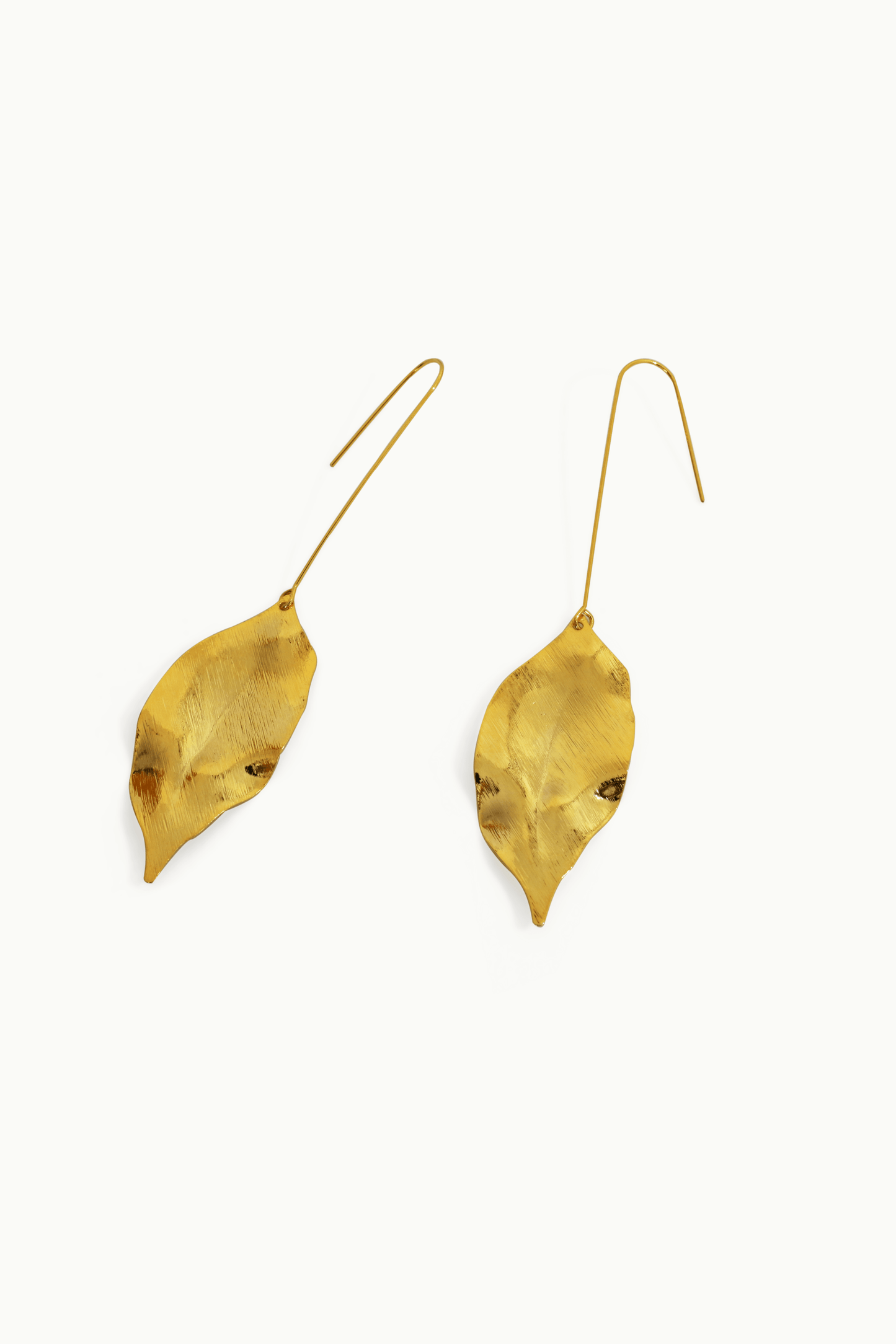 BOUCLES D'OREILLES PENDANTES Feuille