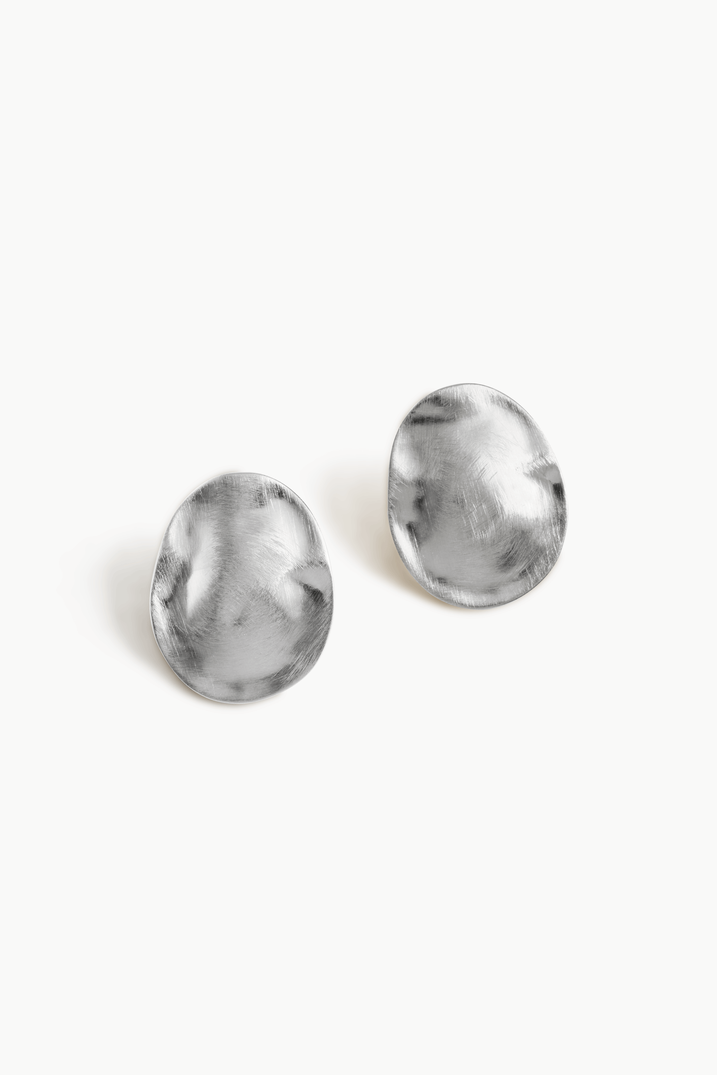 BOUCLES D’OREILLES OVALES IRRÉGULIÈRES Lac