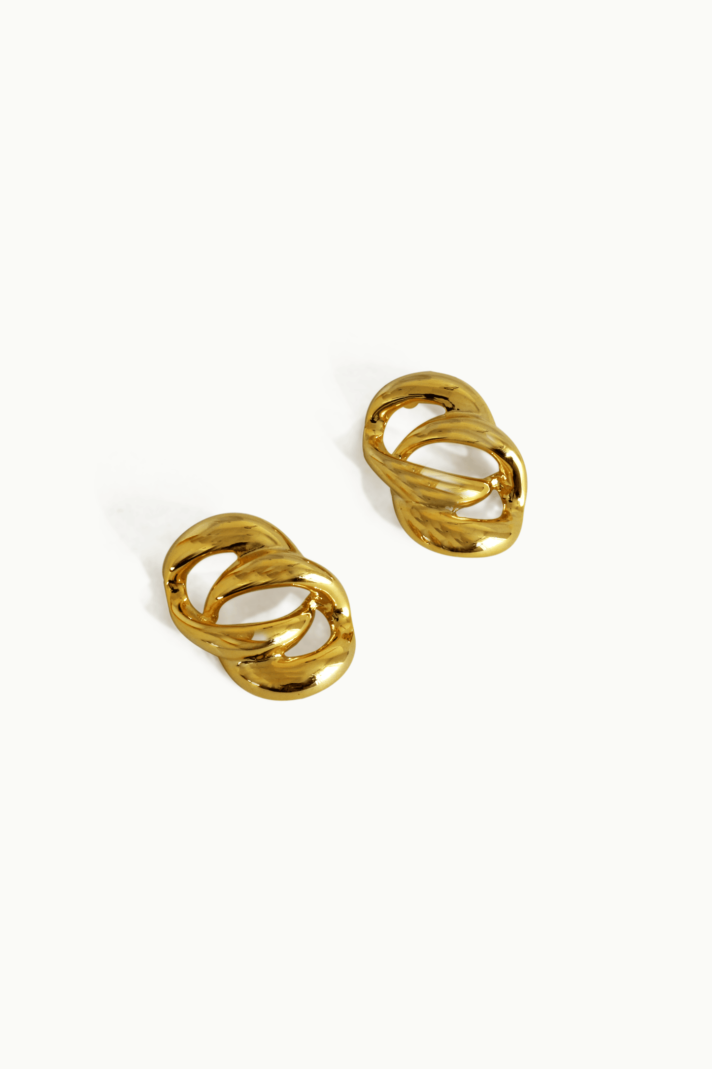 BOUCLES D’OREILLES ENTRELACÉES intercciato
