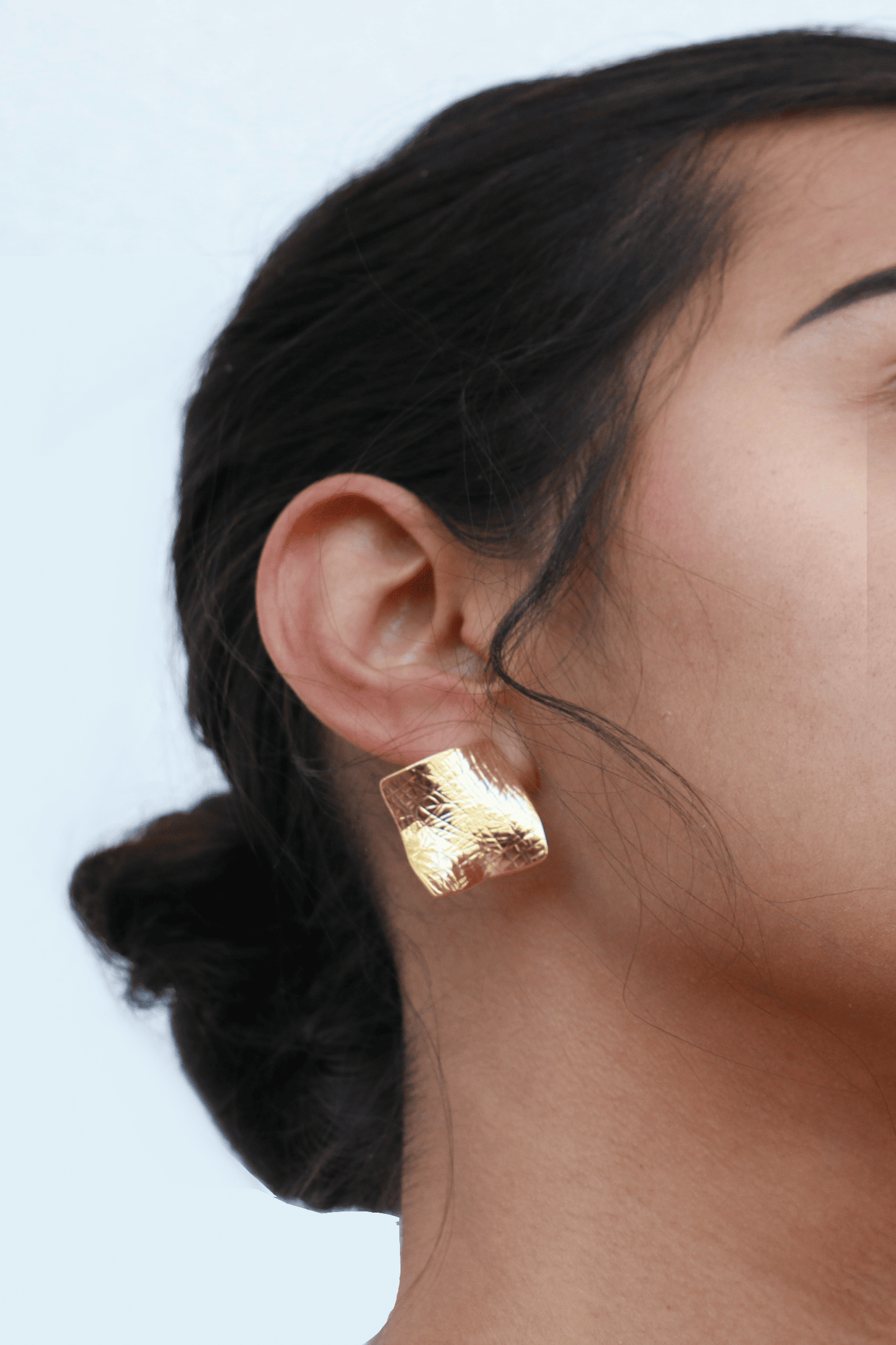 BOUCLES D’OREILLES CARRÉES EN RELIF Vague
