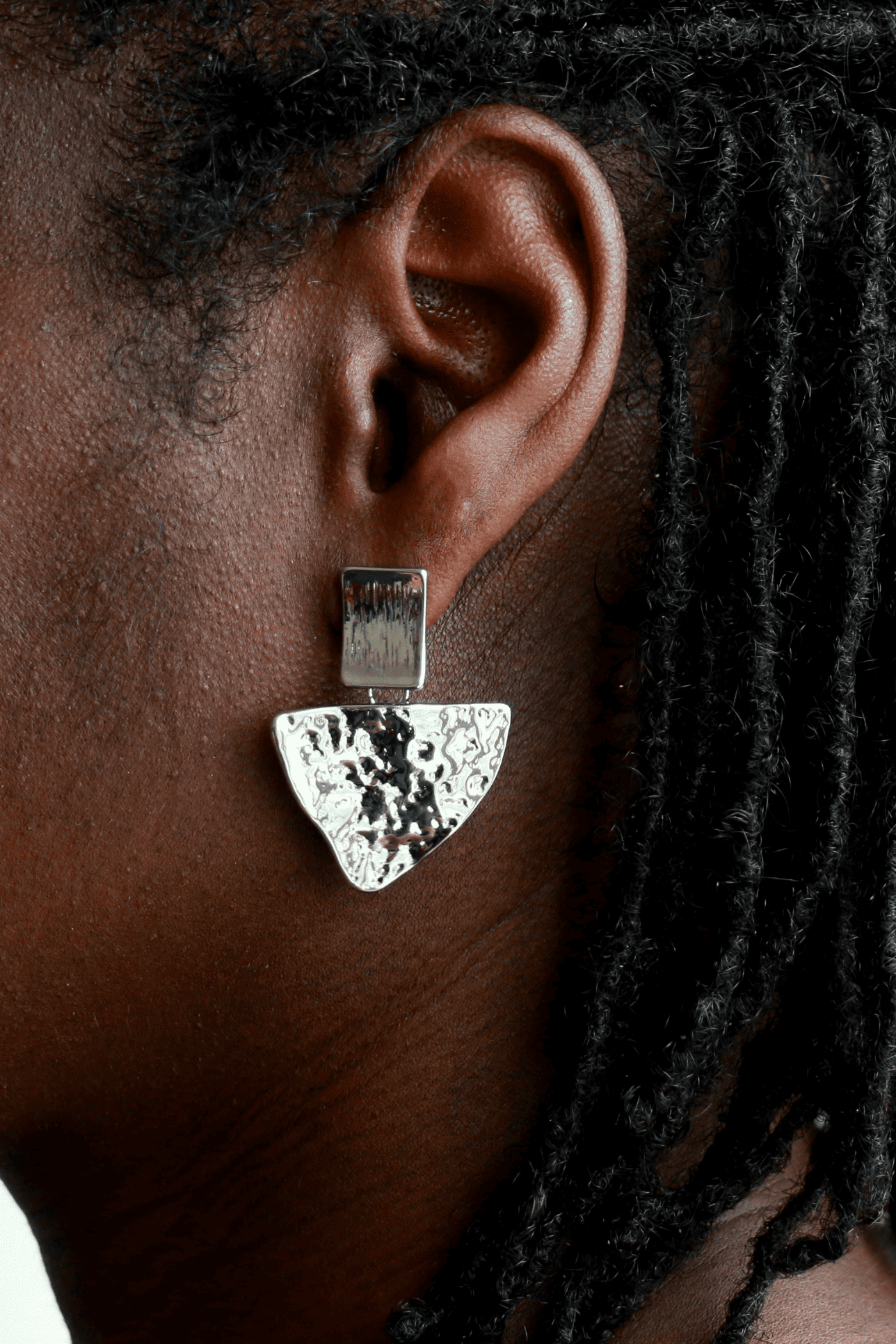 BOUCLES D'OREILLES GÉOMÉTRIQUES Vé